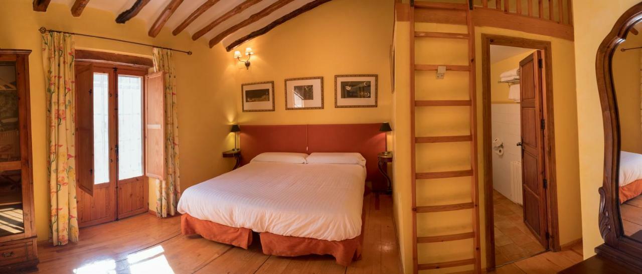 Hotel Rural Mas Fontanelles Biar Extérieur photo