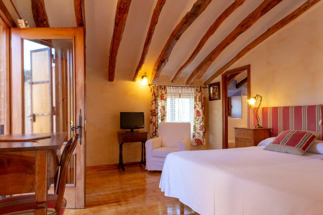 Hotel Rural Mas Fontanelles Biar Extérieur photo